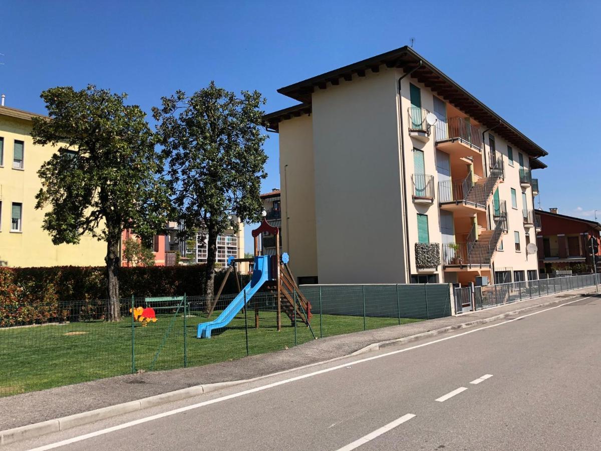 Appartamento Bianco - Peschiera Del Garda Eksteriør bilde